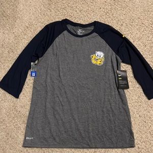 Michigan Nike women’s L tshirt